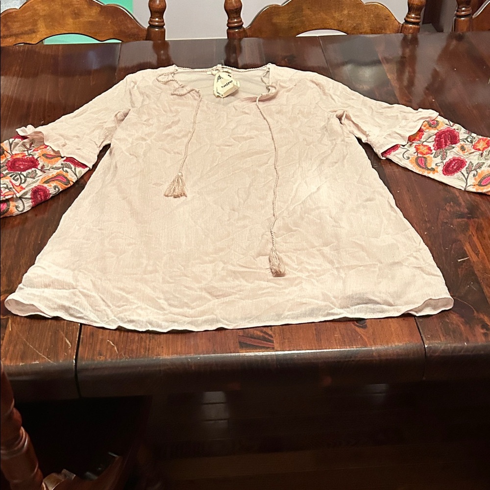Entro Beige Tunic with Floral Sleeves